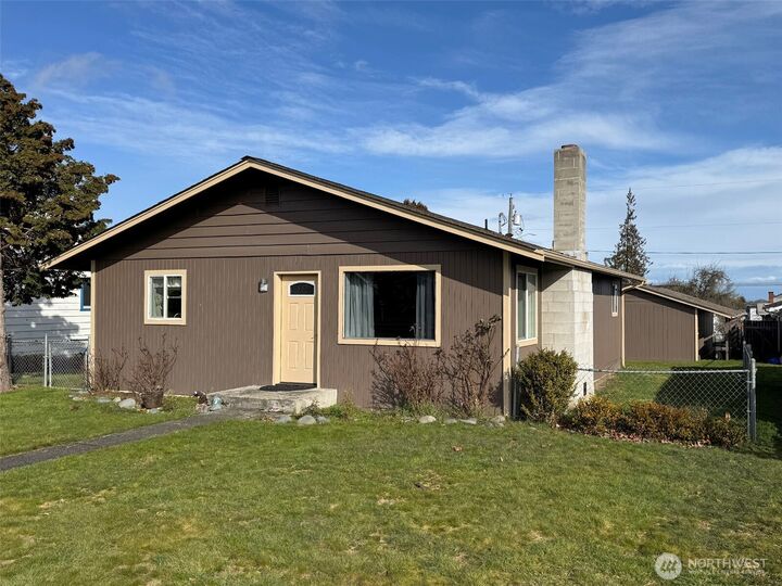 525 W Ninth  Port Angeles WA 98362 photo