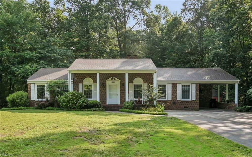 Property Photo: 8019 Belroi Rd VA 23061
