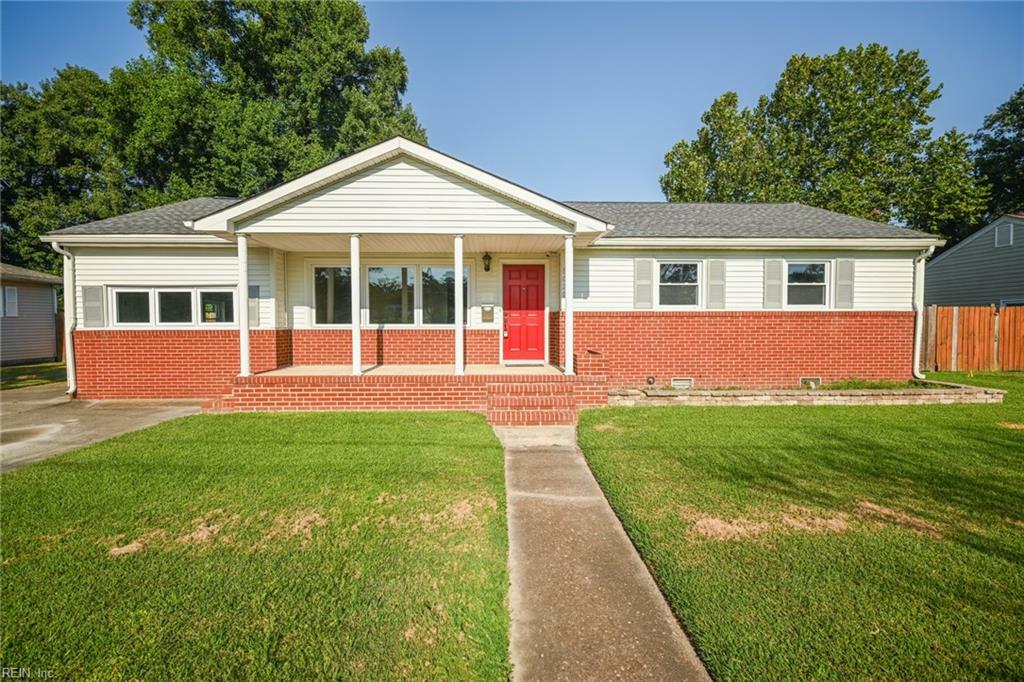Property Photo: 8020 Wedgewood Dr VA 23518