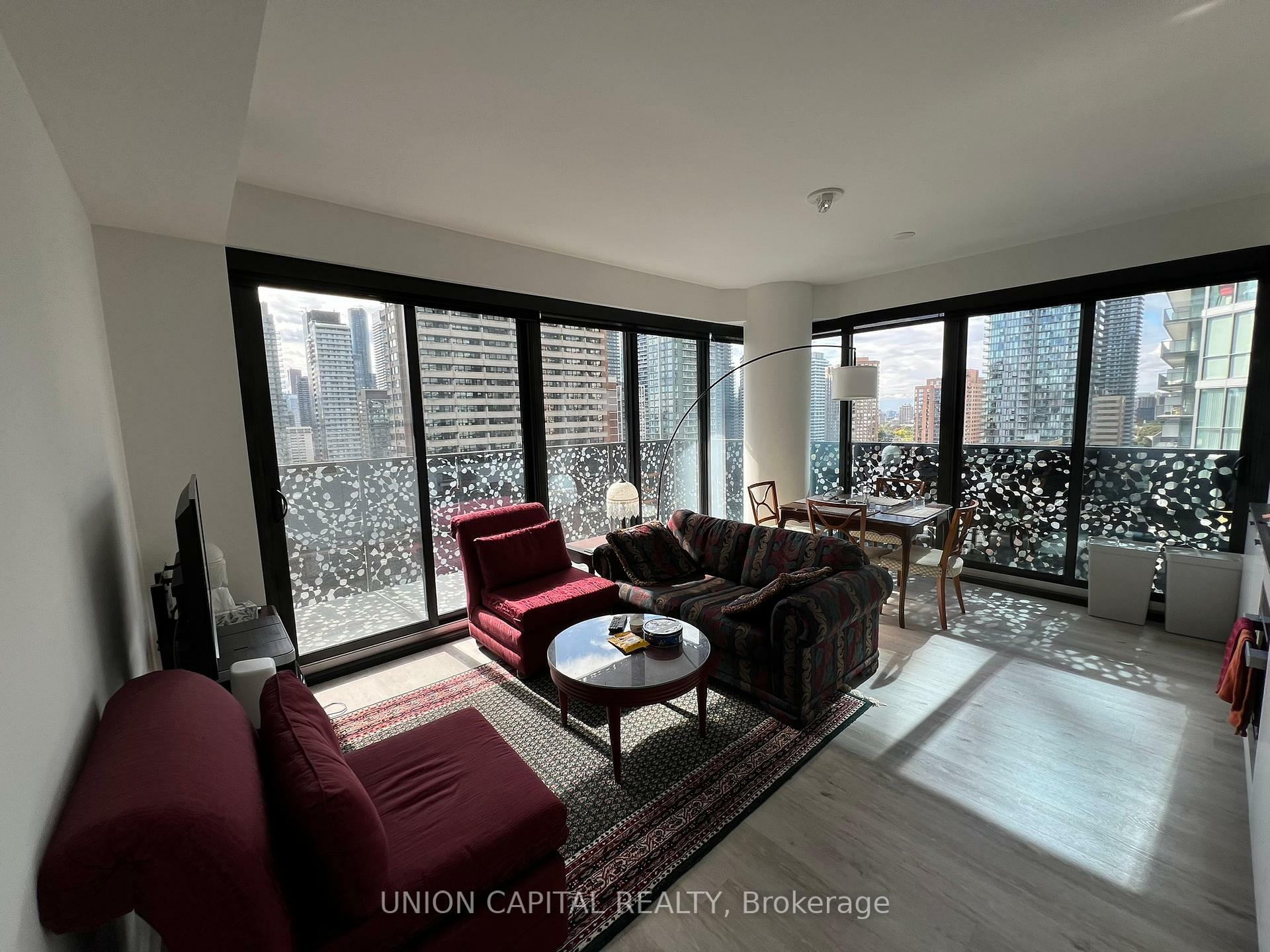 Property Photo: 55 Charles Street 1406 ON M4Y 0J1