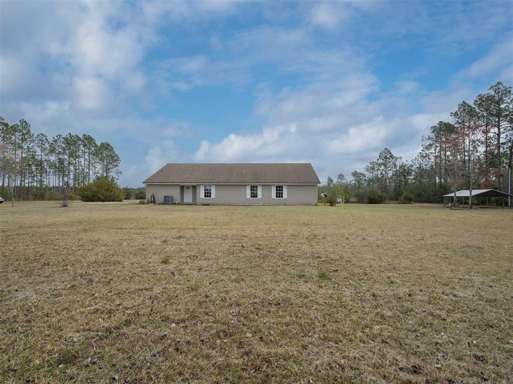 Property Photo:  27189 Betina Drive  FL 32046 