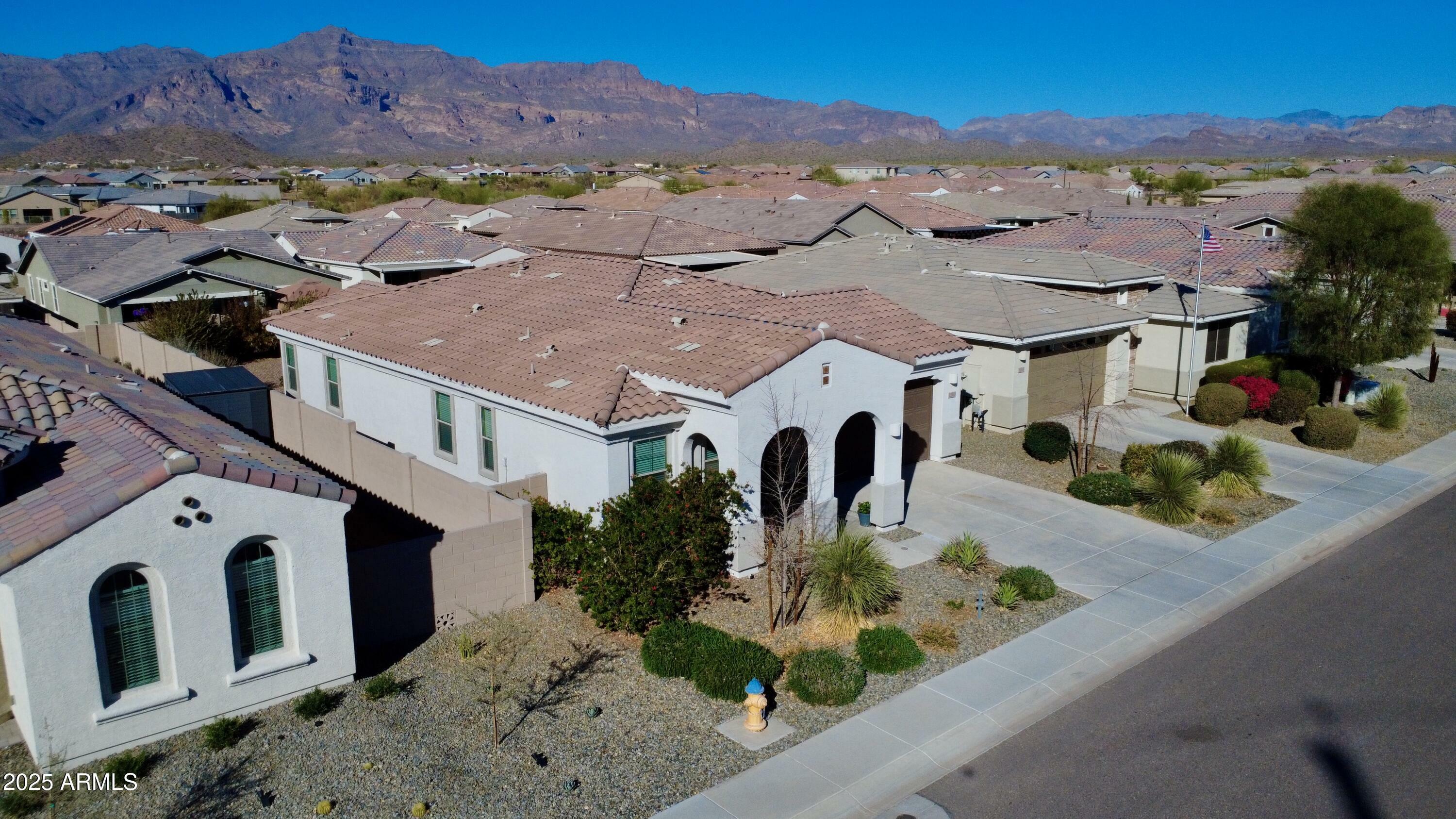 Property Photo: 12330 E Crystal Forest AZ 85118