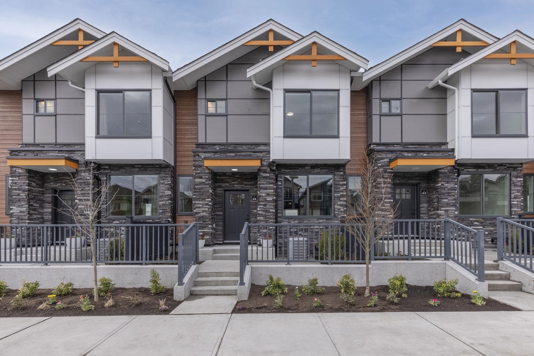 Photo de la propriété: 6035 141 Street 24 BC V3X 0G1