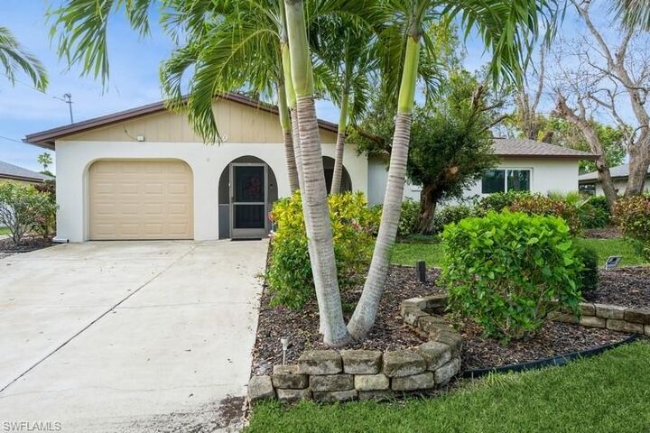 1310 SE 14th St  Cape Coral FL 33990 photo