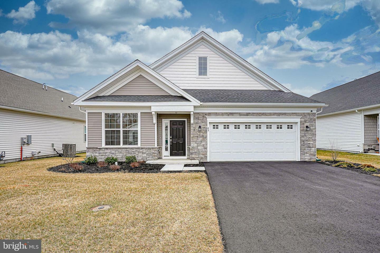 Property Photo:  43 Coliseum Drive  NJ 08060 