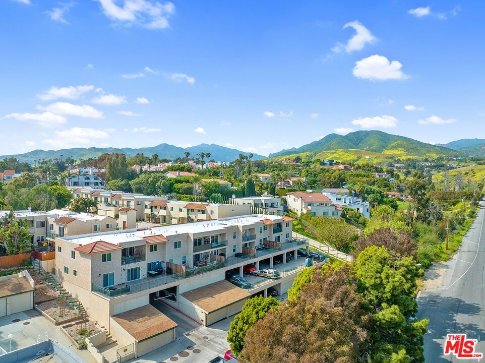 Property Photo:  6451 Kanan Dume Rd  CA 90265 