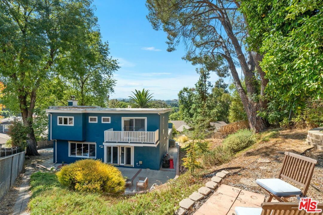 Property Photo: 21881 Ybarra Rd CA 91364