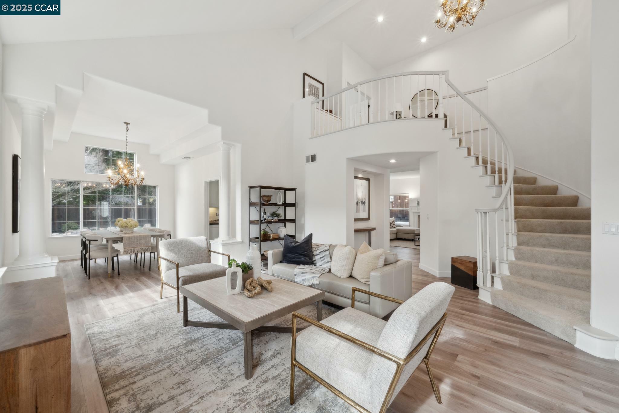 Property Photo: 150 Briar Pl CA 94526