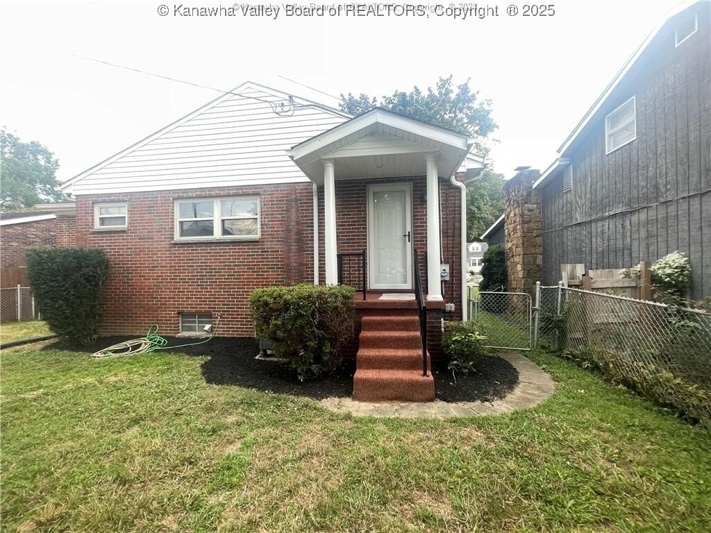 Property Photo: 4414 Venable Avenue WV 25304
