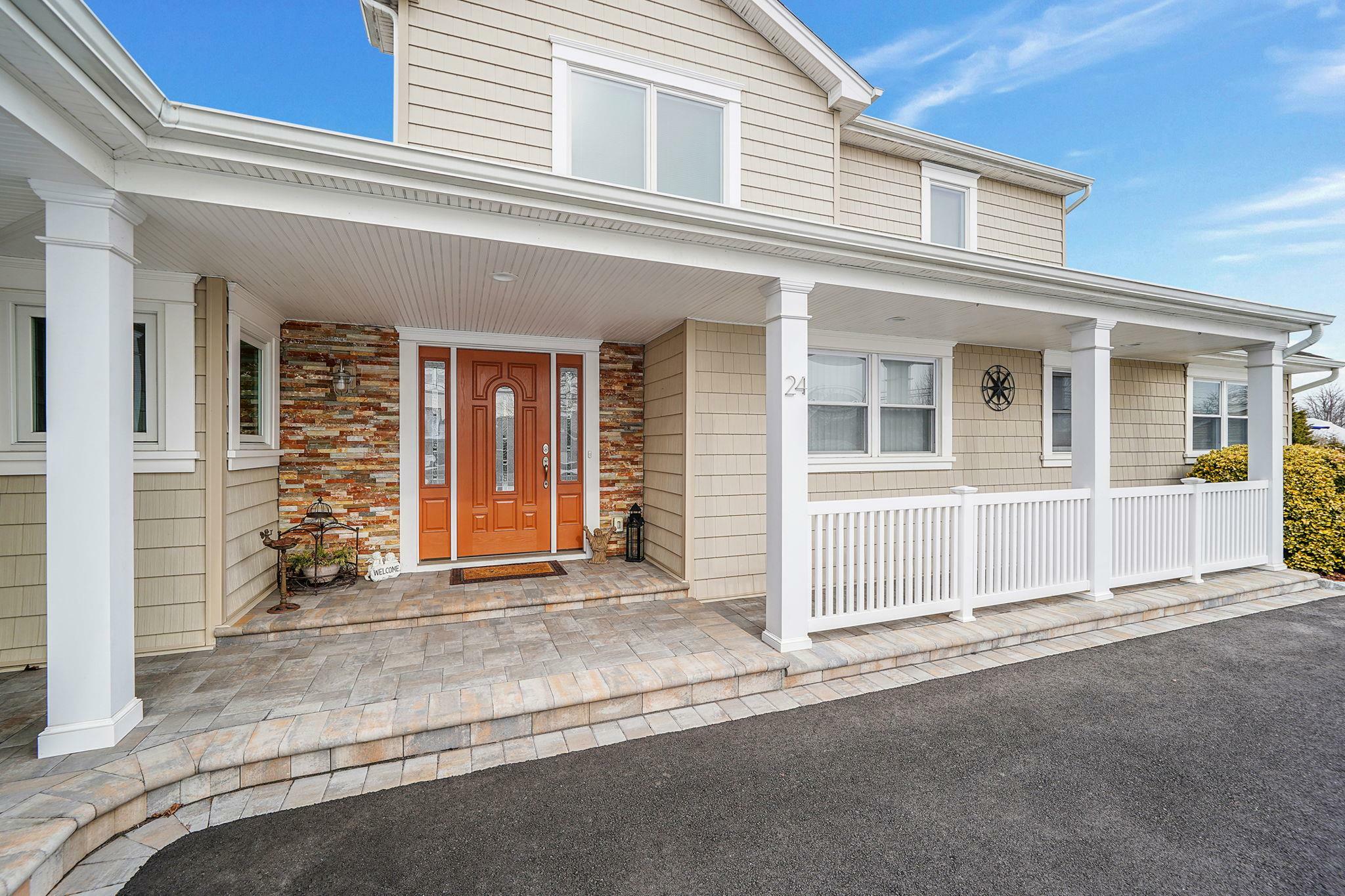 Property Photo: 24 Lucinda Drive NY 11702