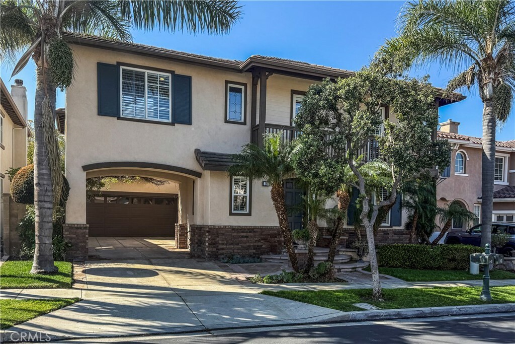Property Photo: 16 Modesto CA 92602