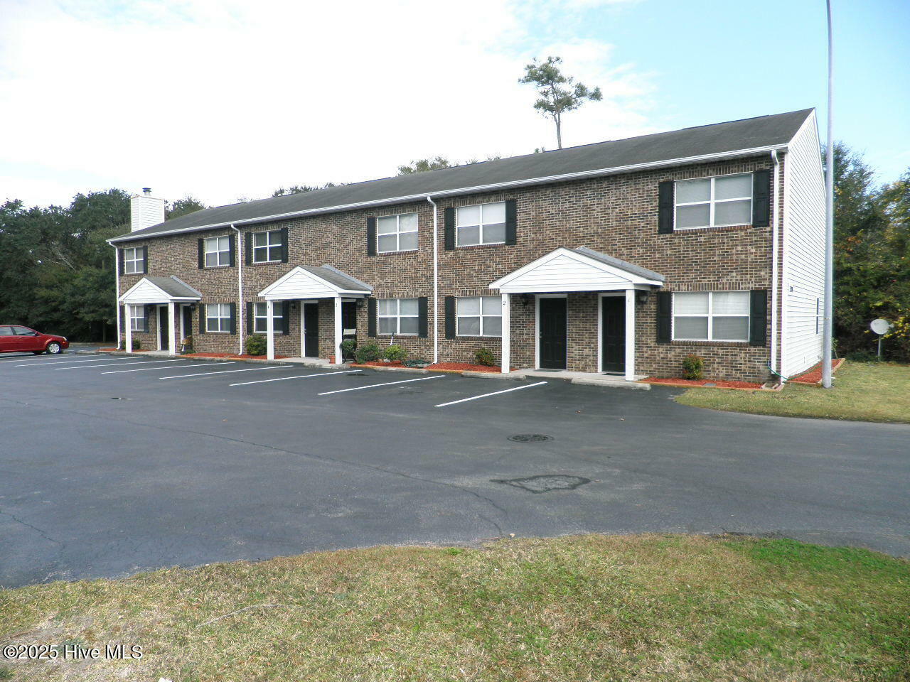Property Photo:  3320 Bridges Street 1  NC 28557 