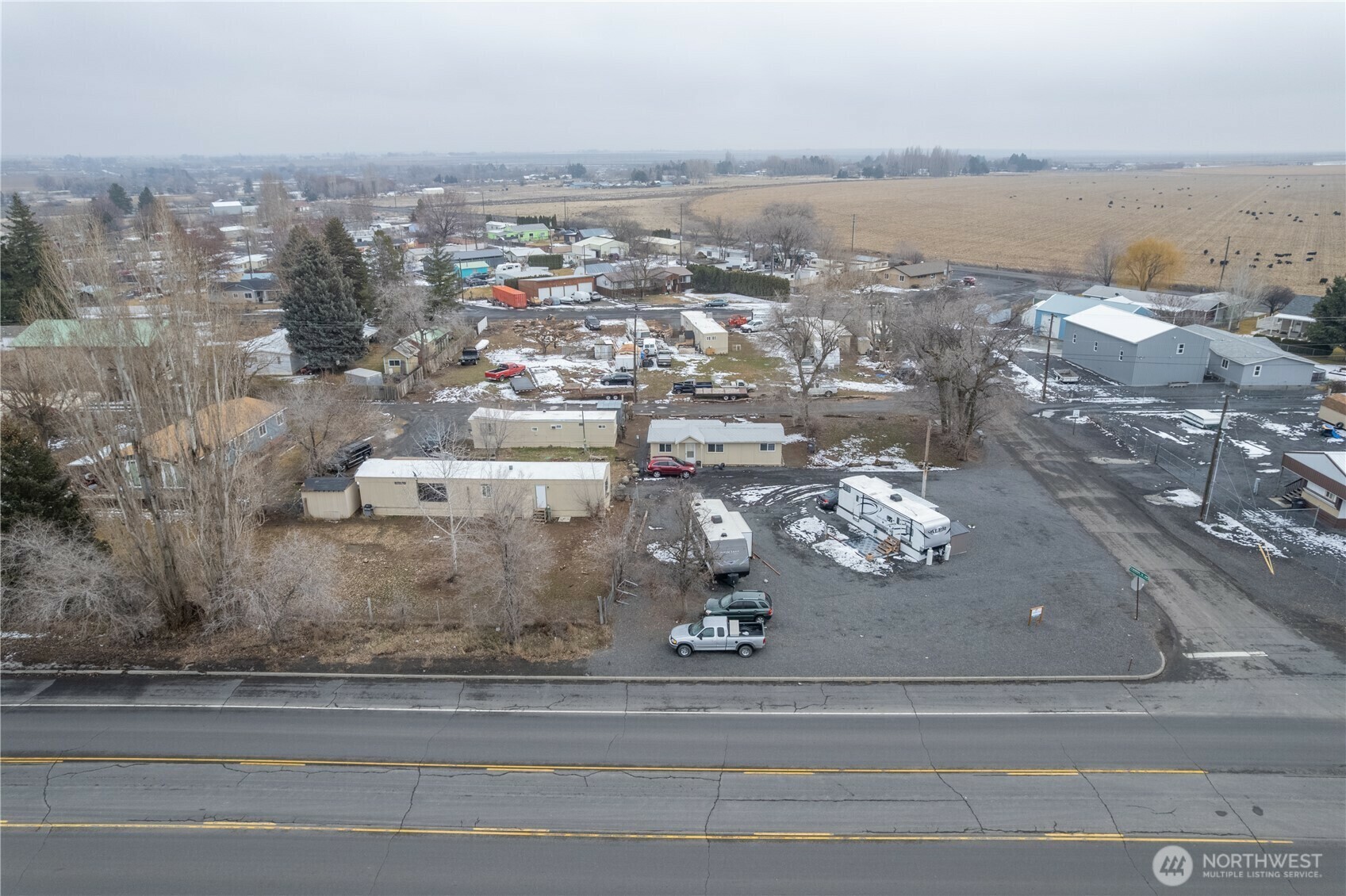 Property Photo: 19055 Franklin St. NW WA 98851