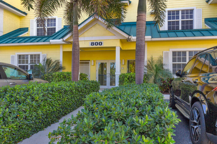Property Photo:  800 Juno Ocean Walk Walk 101A  FL 33408 