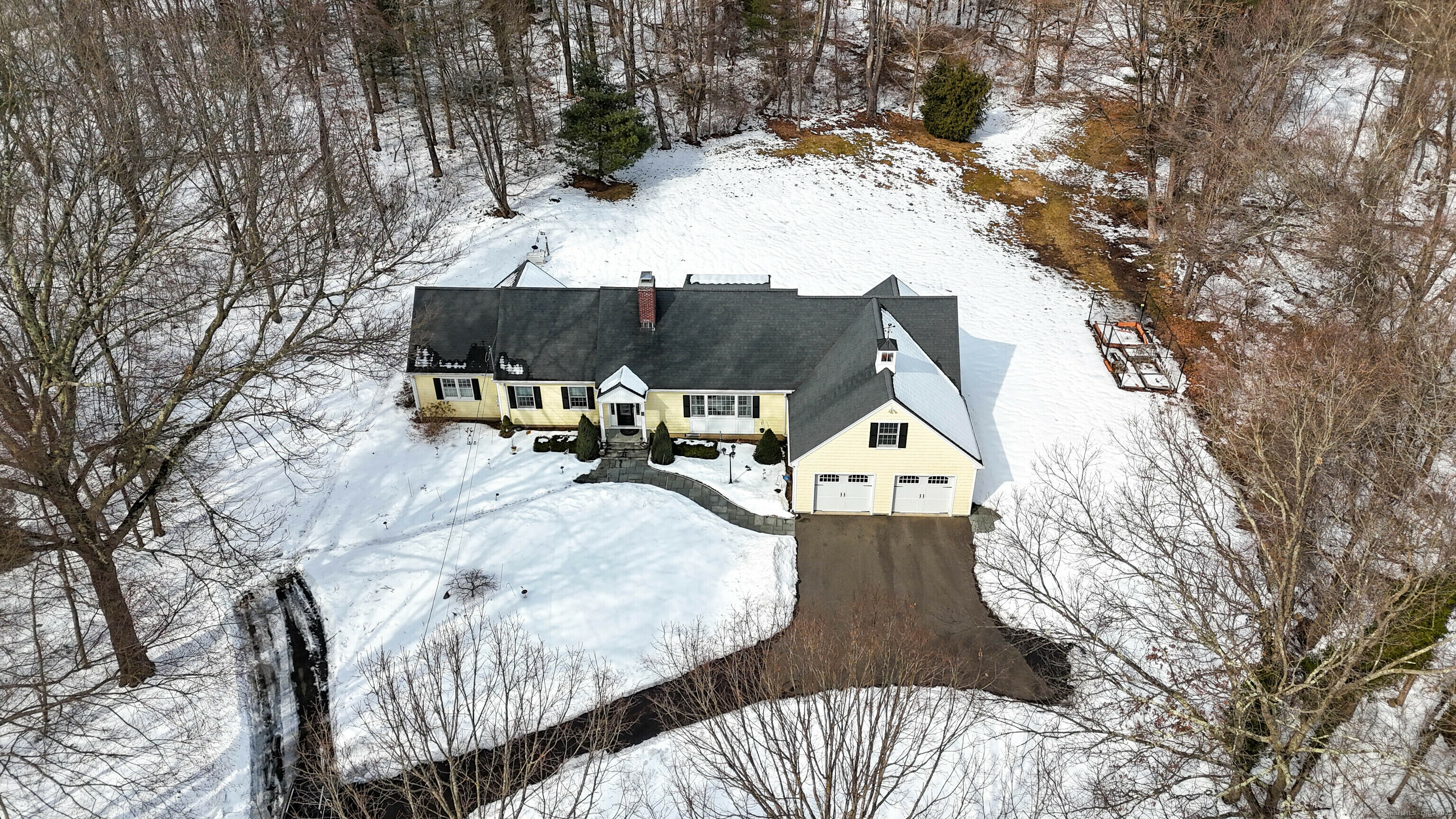 Property Photo:  385 Sport Hill Road  CT 06612 