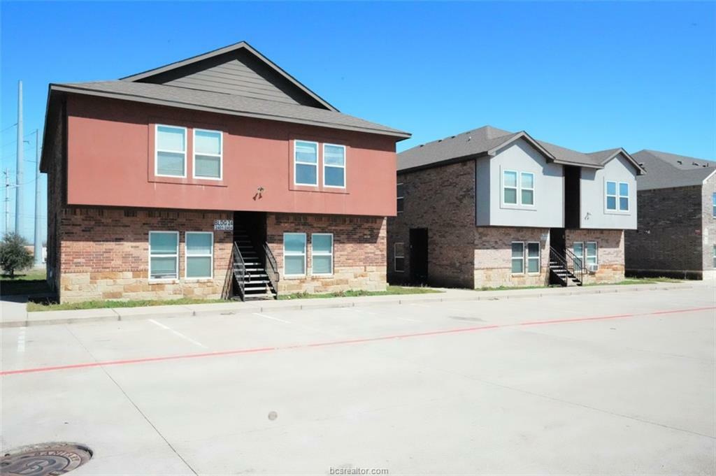 Property Photo:  2910 Town Square Avenue 24  TX 77802 