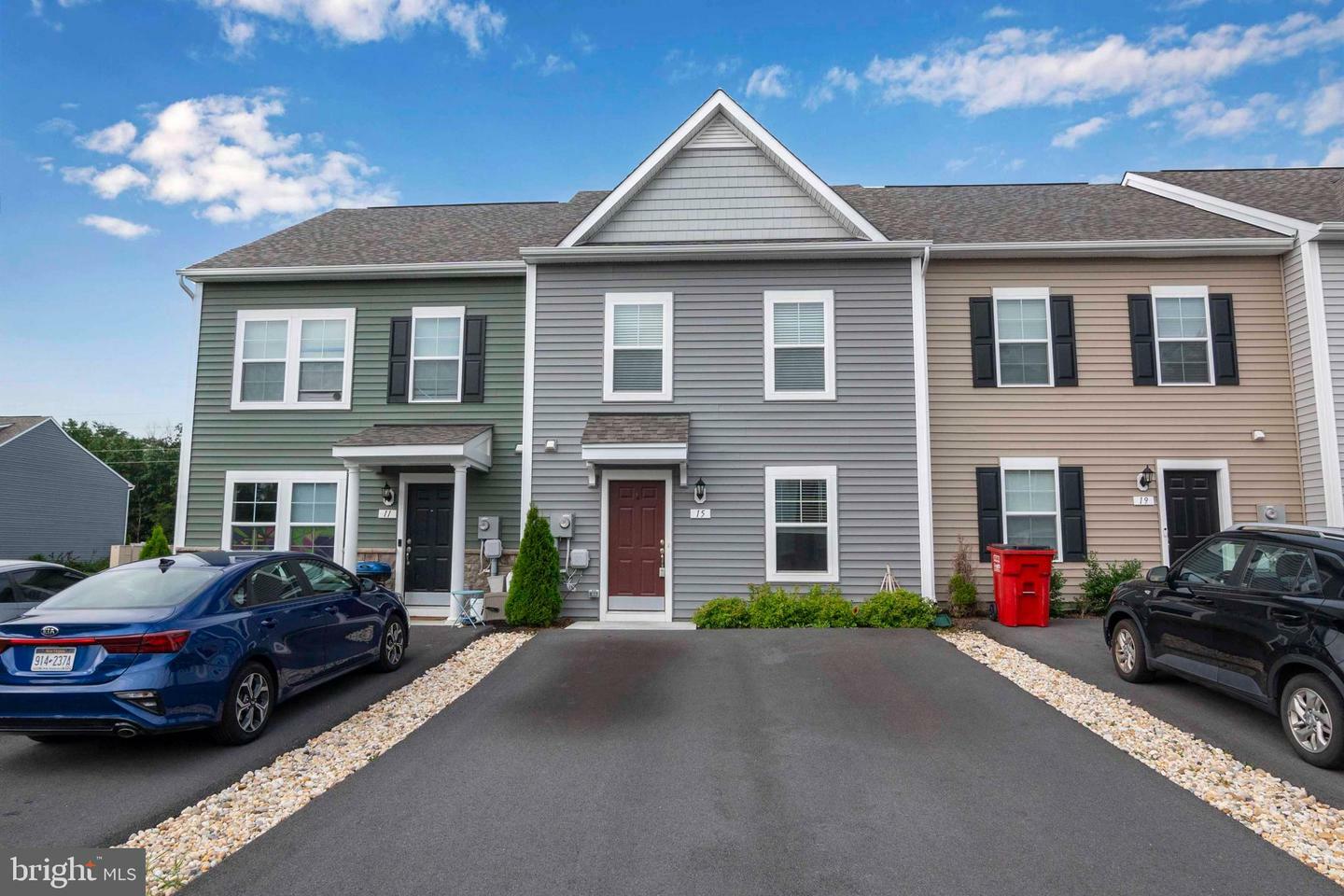 15 Pitch Pine Ct  Bunker Hill WV 25413 photo