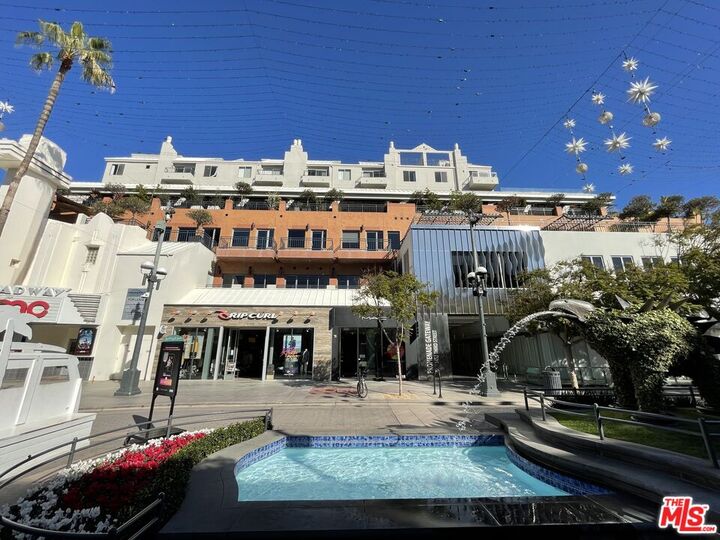 1453 3rd Street Promenade  Santa Monica CA 90401 photo