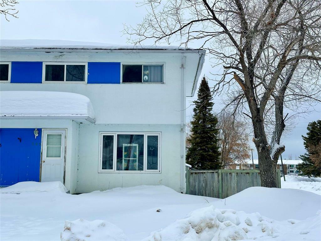 Property Photo:  385 Dufferin Street  MB R9A 1K2 