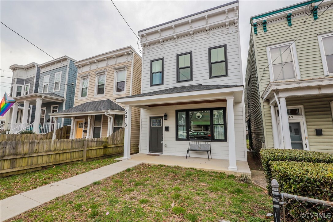 Property Photo: 2313 Fairmount Avenue VA 23223