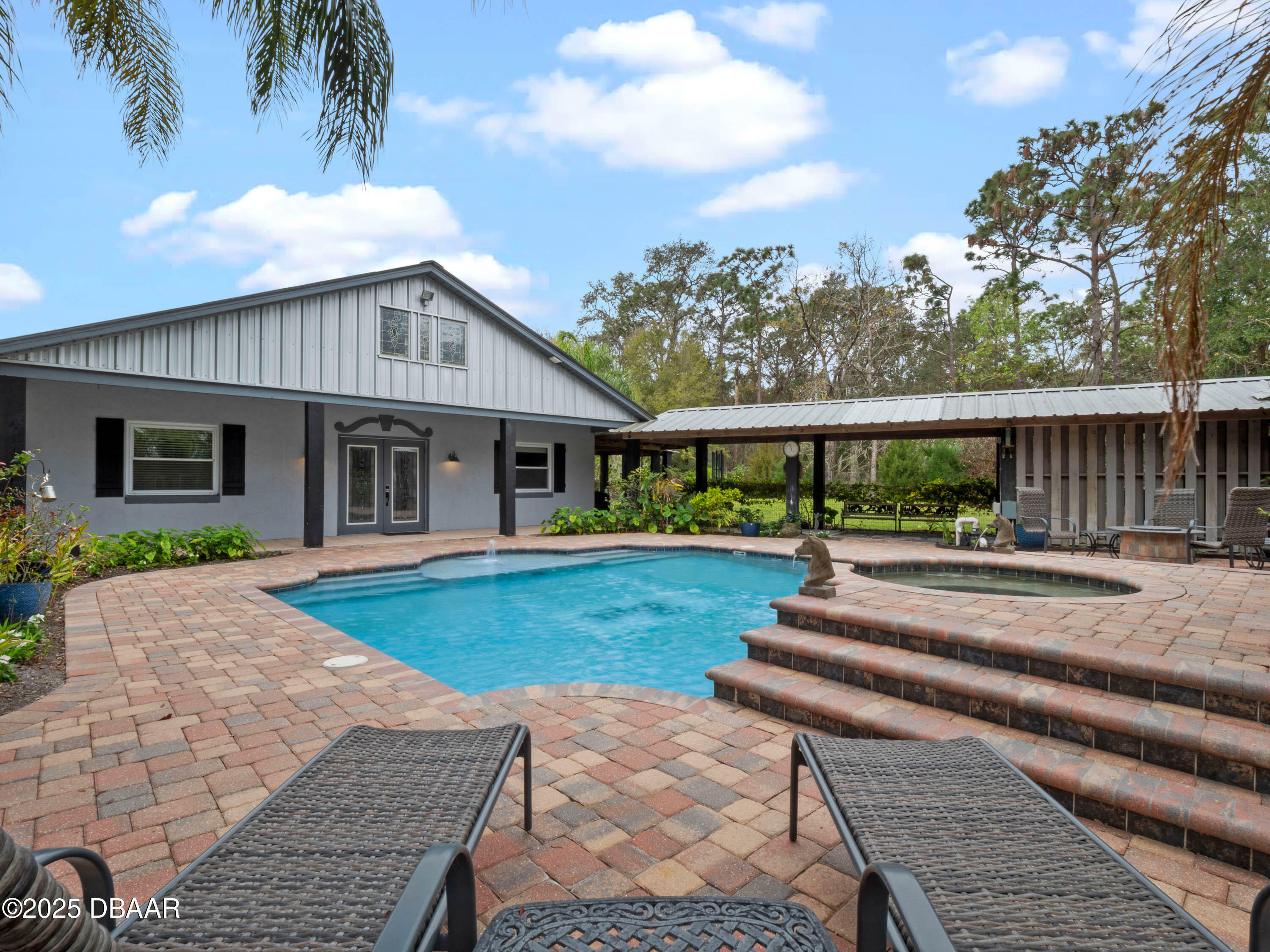 Property Photo:  1715 Fern Park Drive  FL 32128 