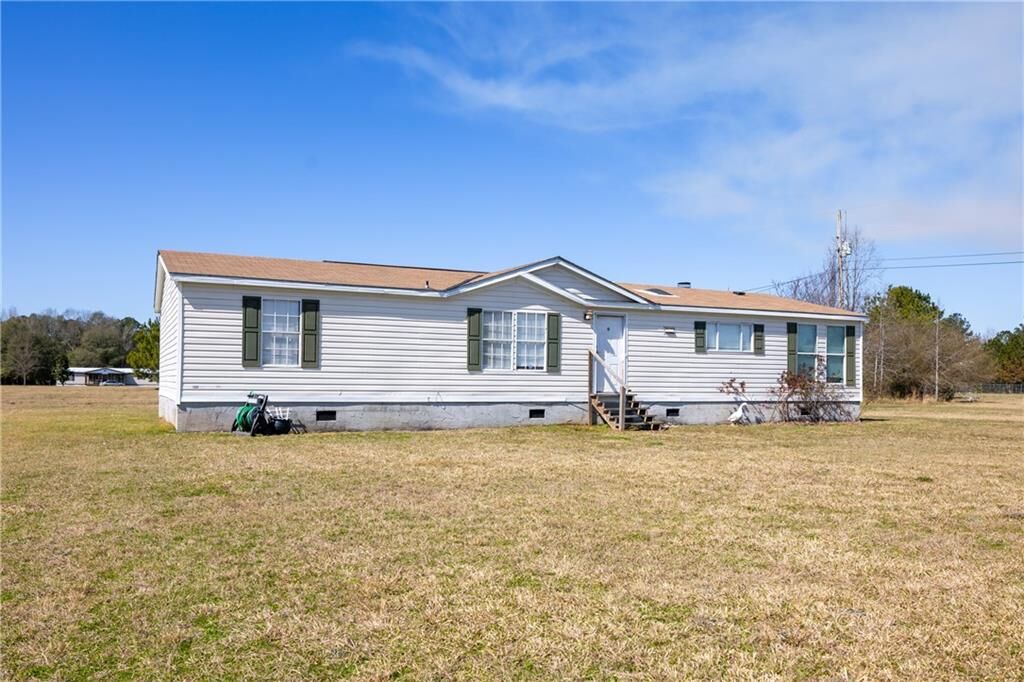 Property Photo:  30 Duke Drive  AL 36856 