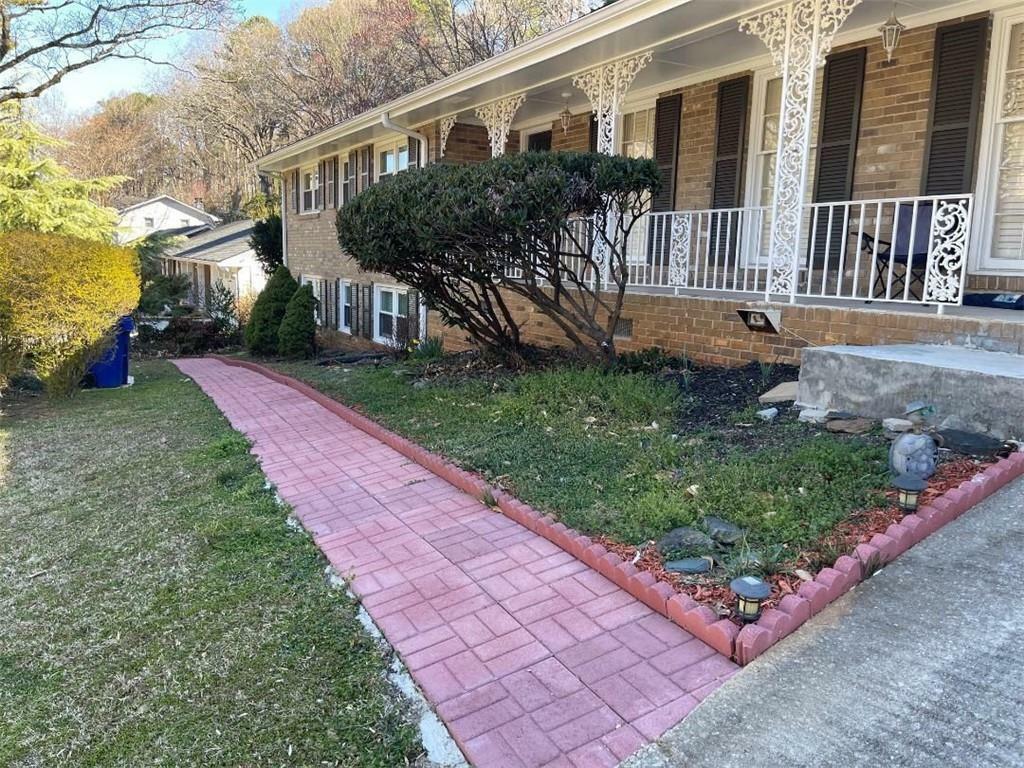 Property Photo: 2317B Crestcliff Drive GA 30084