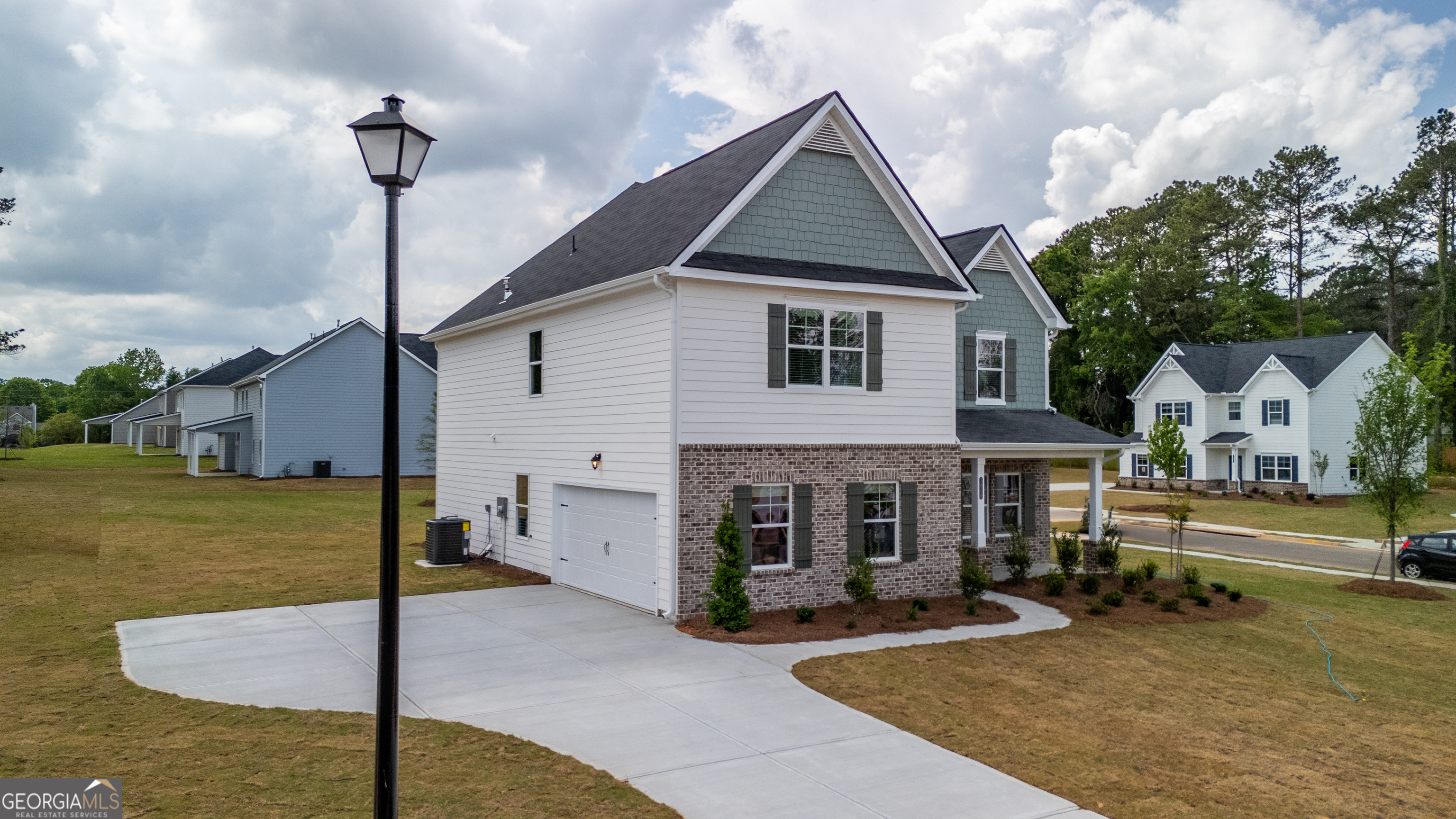 Property Photo: 3603 Squires Park Lane GA 30052