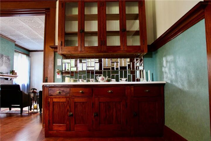 Property Photo:  300 N Monroe Street  MO 64473 