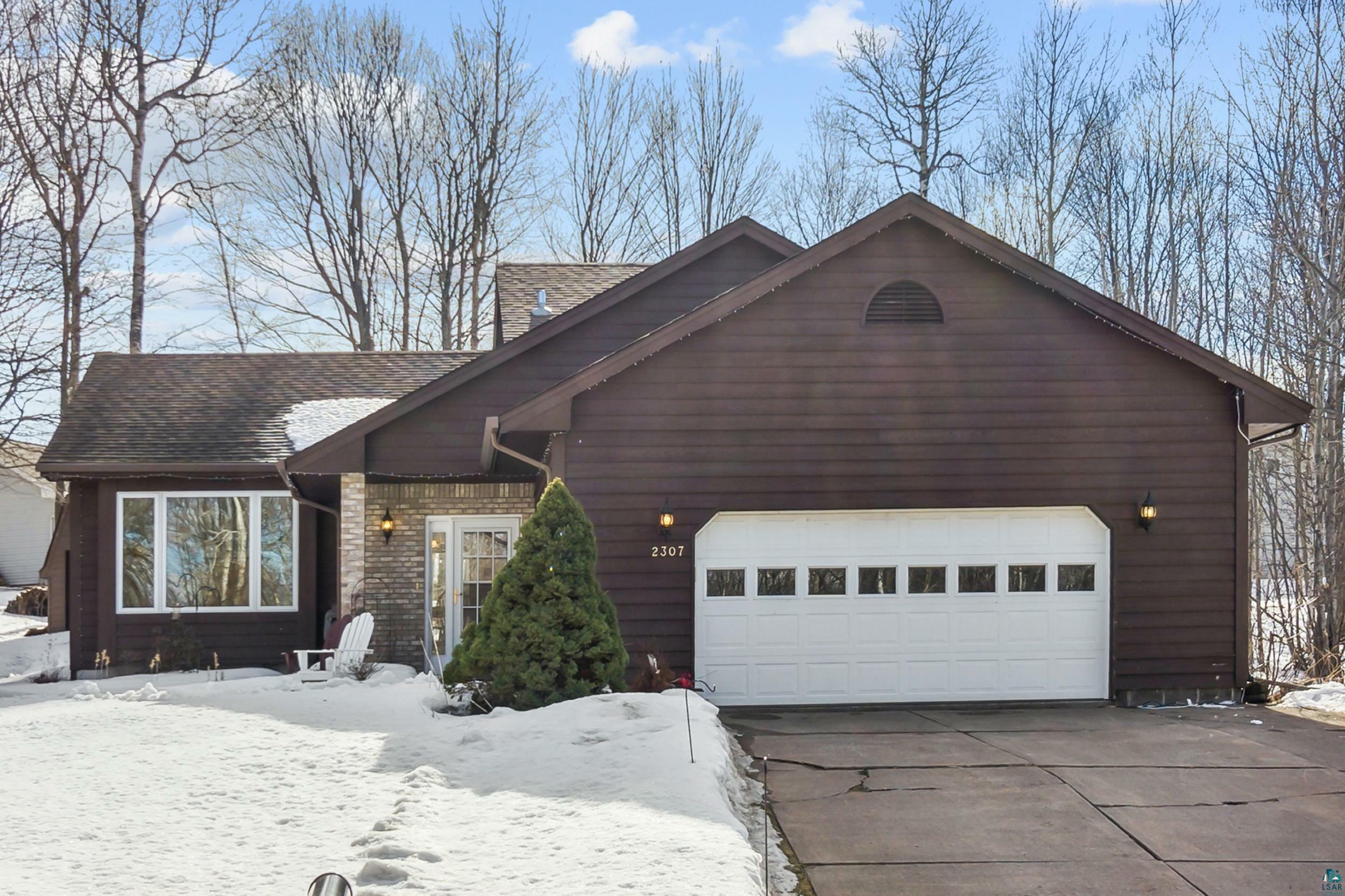 Property Photo:  2307 Portage Dr  MN 55811 