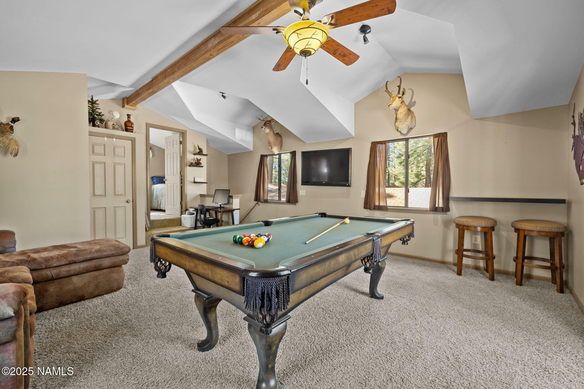 Property Photo: 1325 E Jaguar Lane AZ 86017