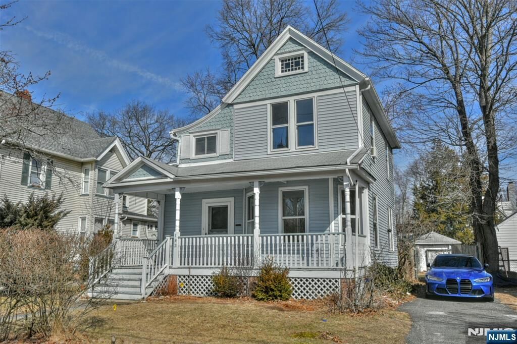 Property Photo:  183 John Street  NJ 07631 