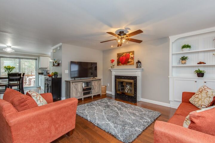 Property Photo:  101 Fieldstone Drive  NH 03053 