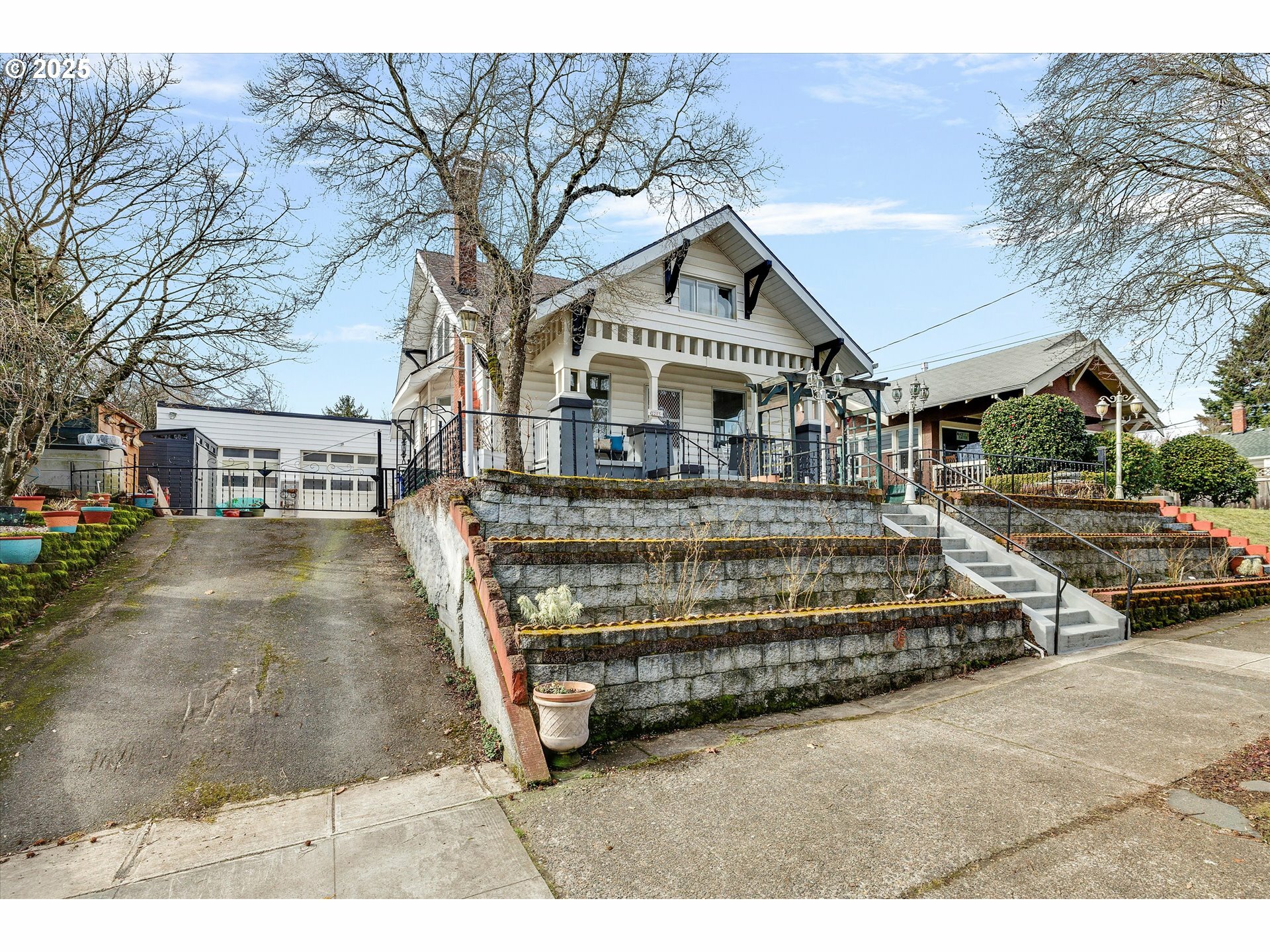 2205 NE 56th Ave  Portland OR 97213 photo
