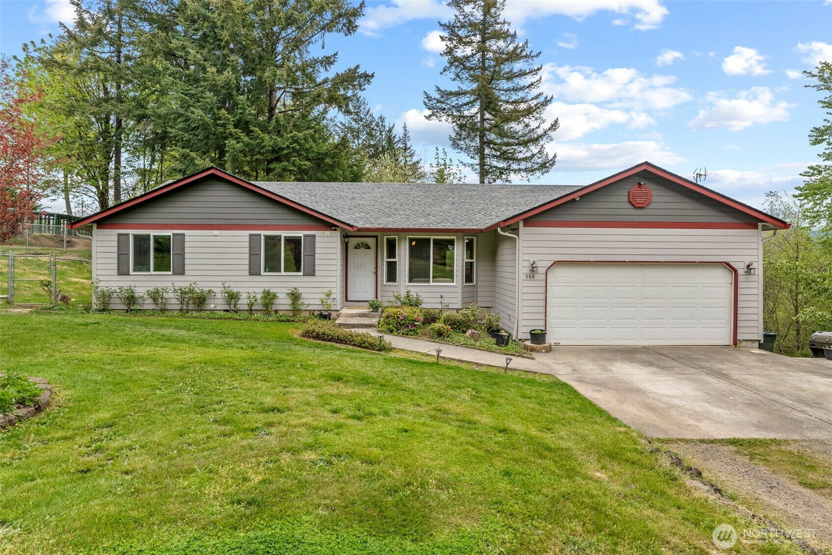 860  Sandy Bend Road  Castle Rock WA 98611 photo