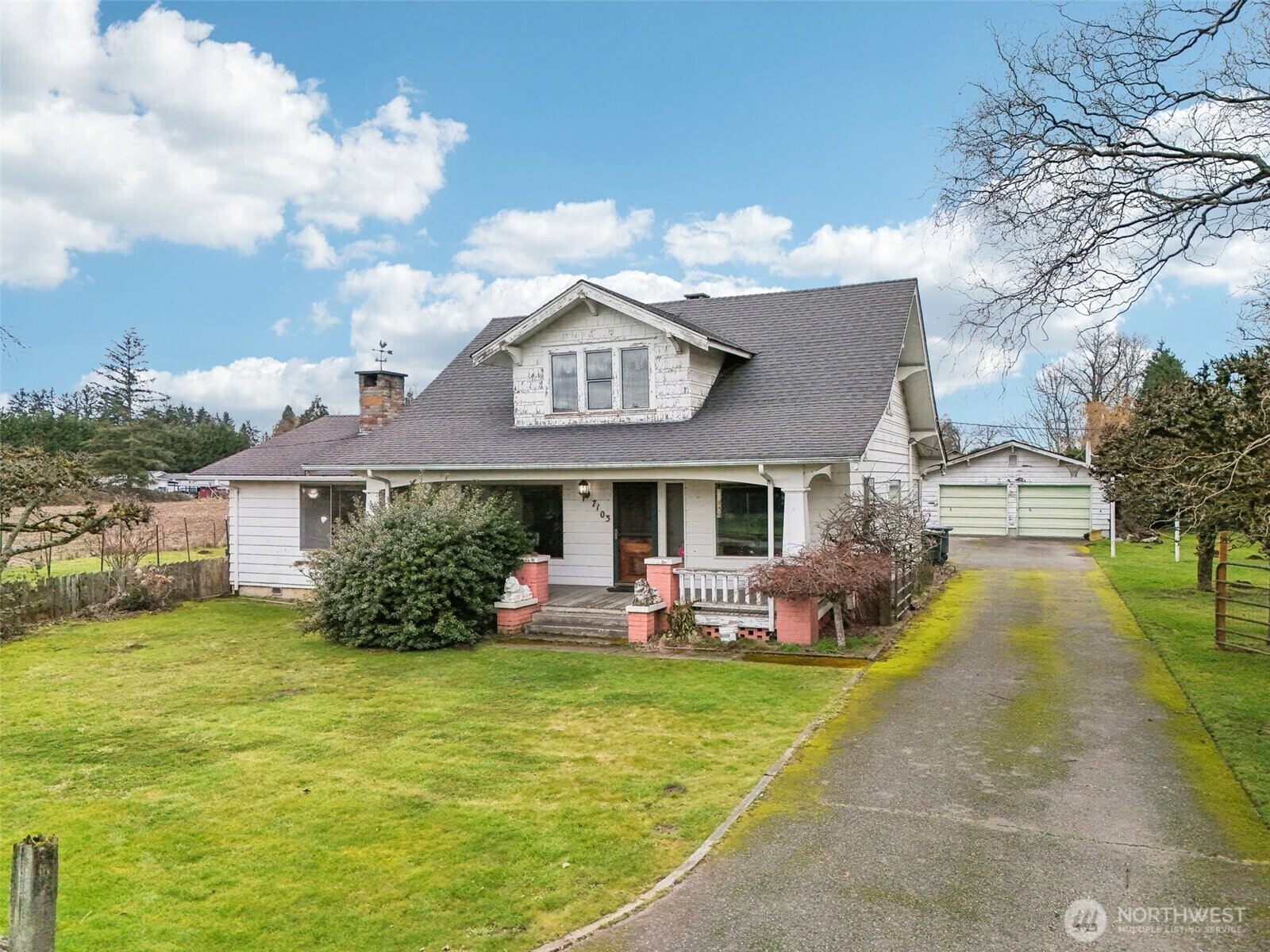 Property Photo:  7103  56th Street E  WA 98371 