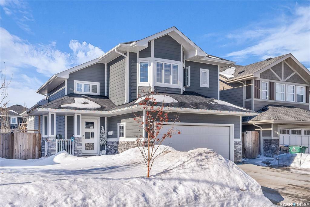 Property Photo:  207 Eaton Crescent  SK S7V 0H3 