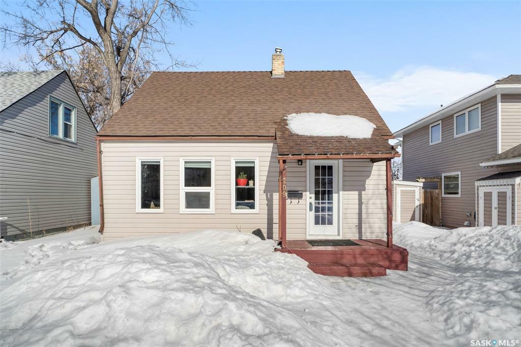 209 Adelaide Street E  Saskatoon SK S7J 0H5 photo