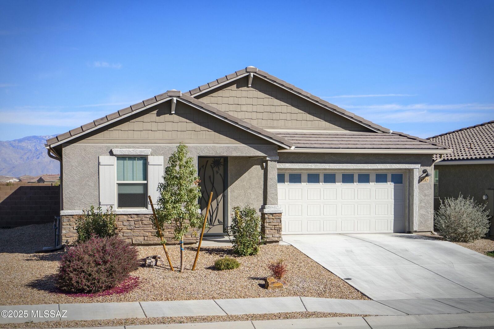 Property Photo:  9707 E Crystal Point Trail  AZ 85747 