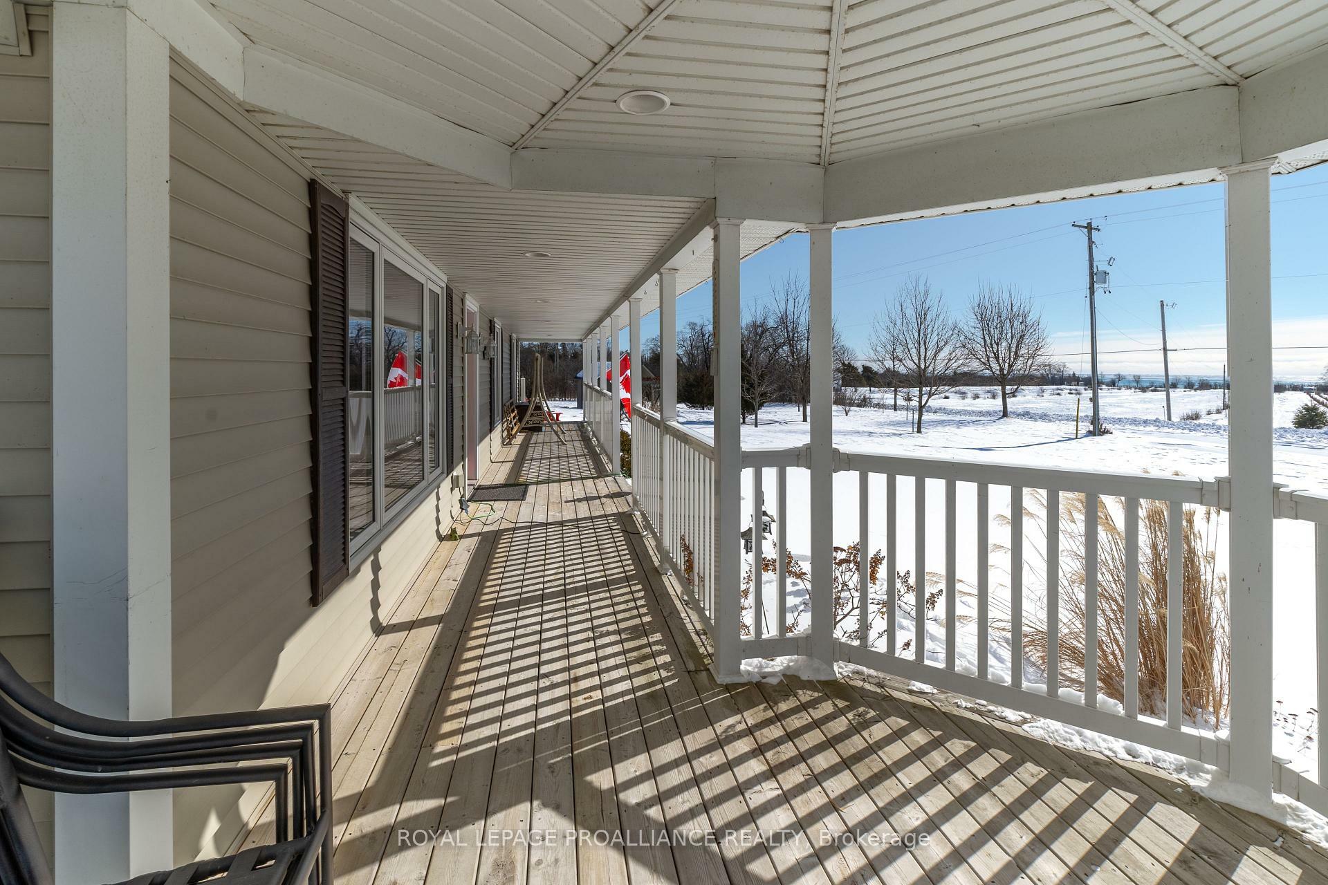 Property Photo: 28 Huyck'S Point Road ON K0K 3L0