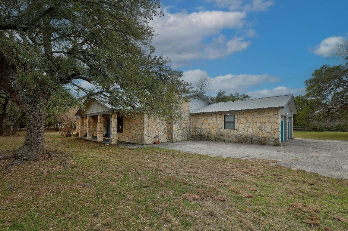 Property Photo:  123 Cooks Crossing  TX 78642 