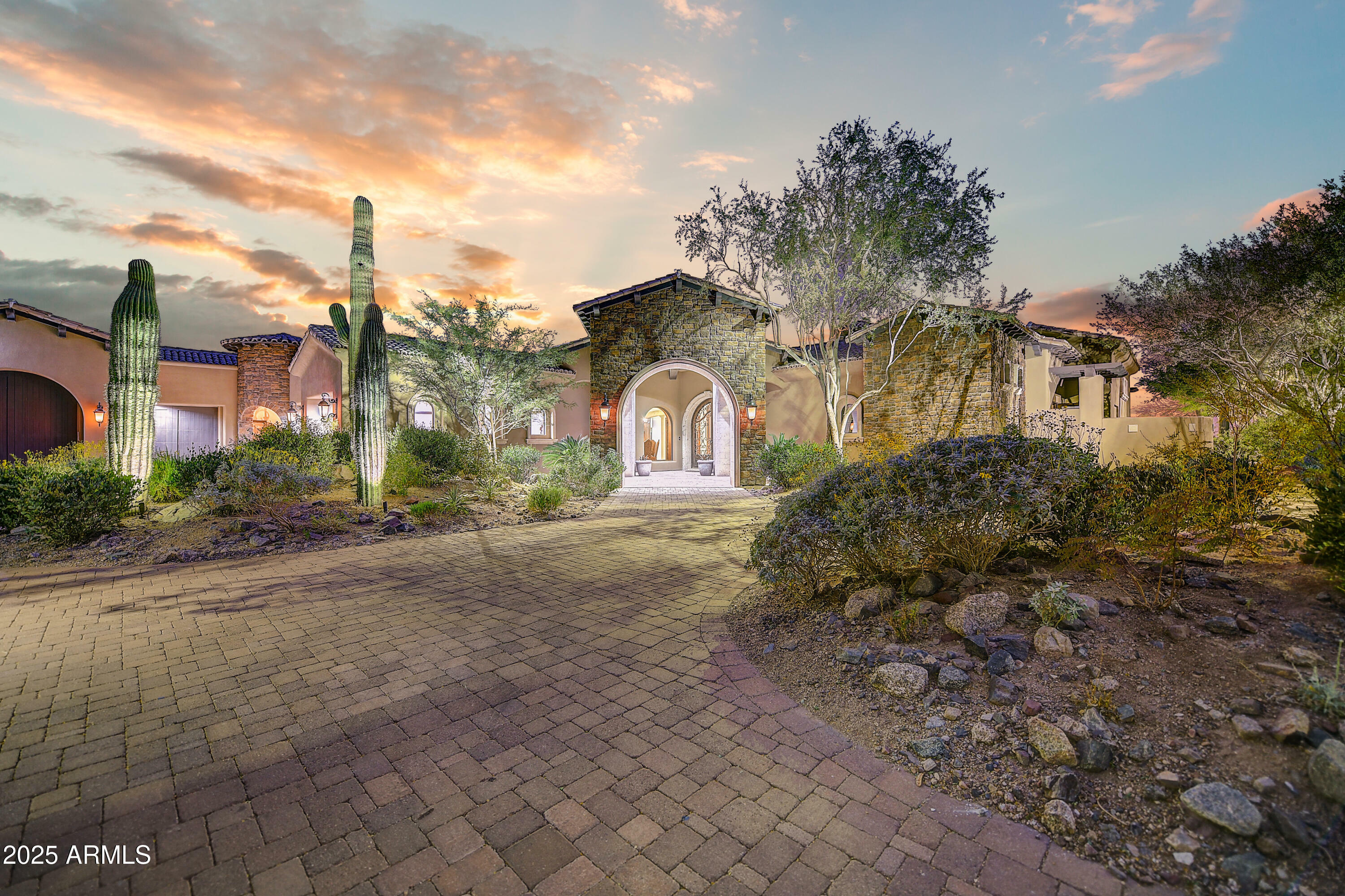 14371 E Kalil Drive  Scottsdale AZ 85259 photo
