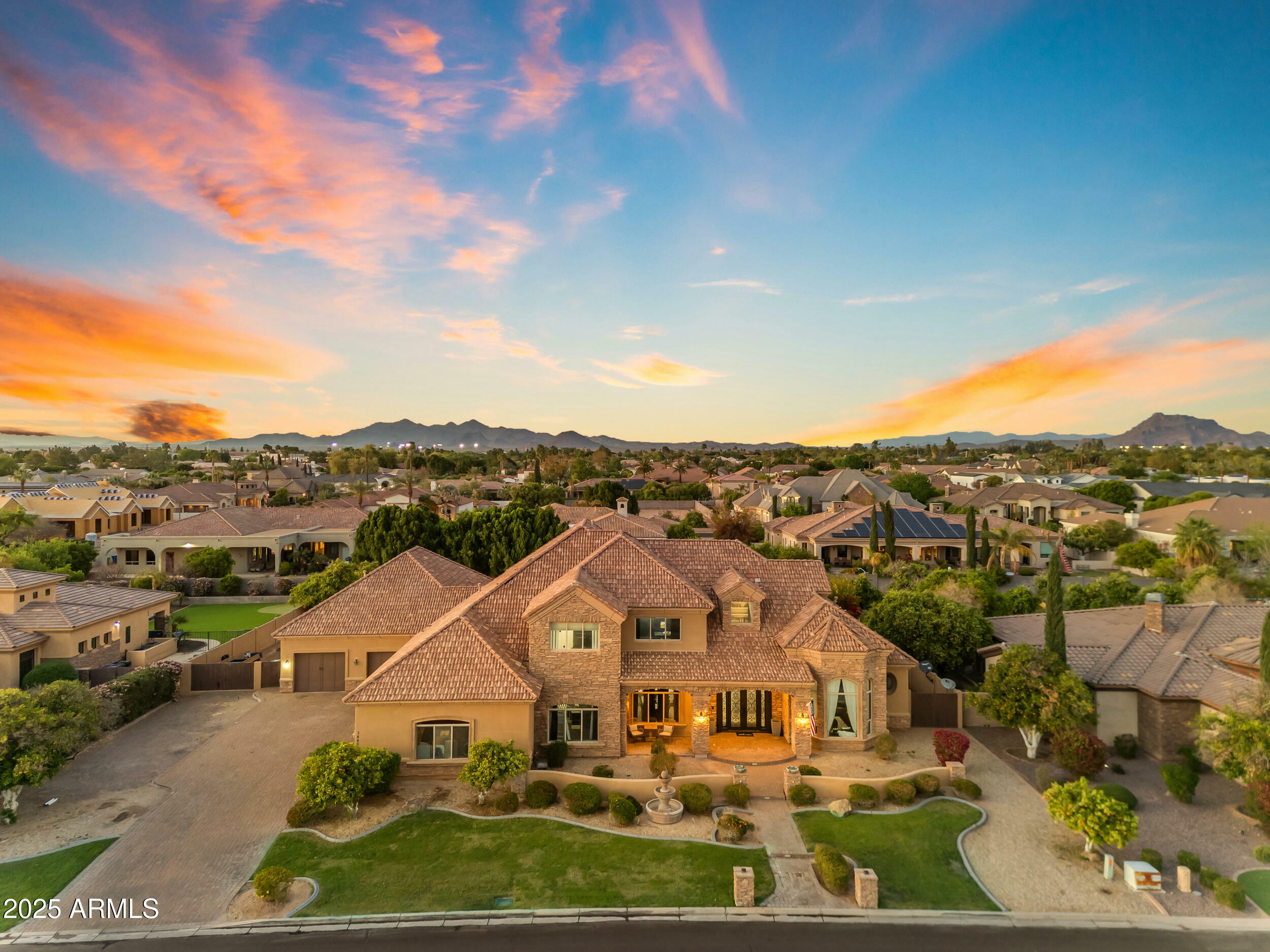 Property Photo: 3446 E Knoll Street AZ 85213