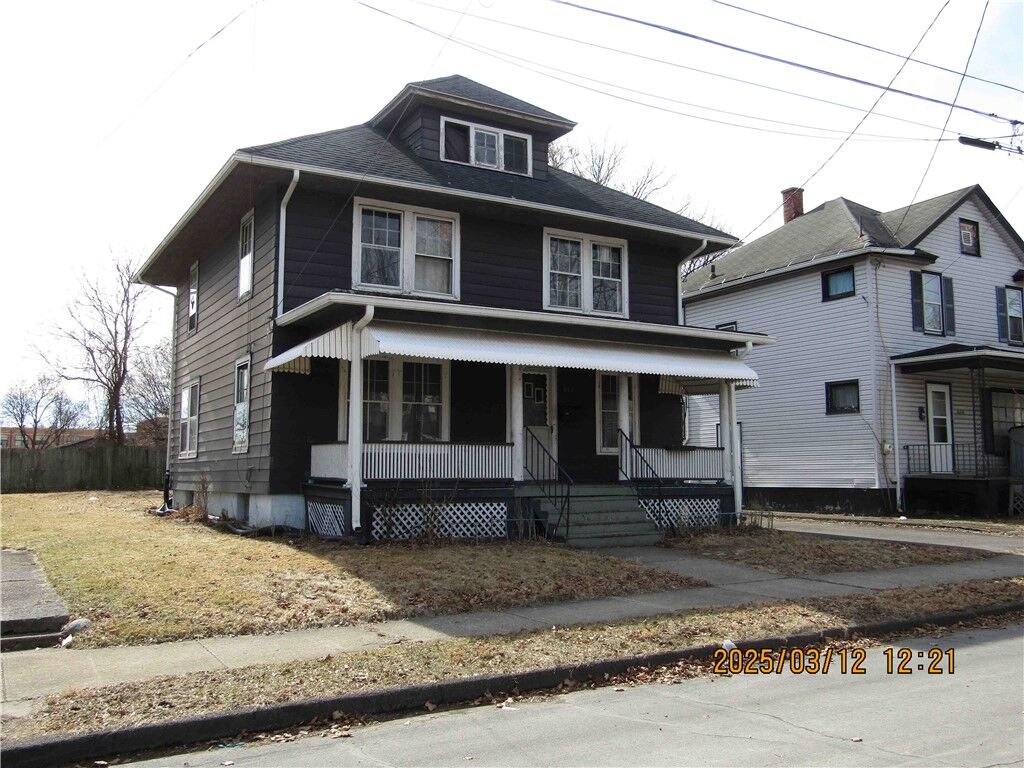 Property Photo:  812 Jay Street  NY 14901 