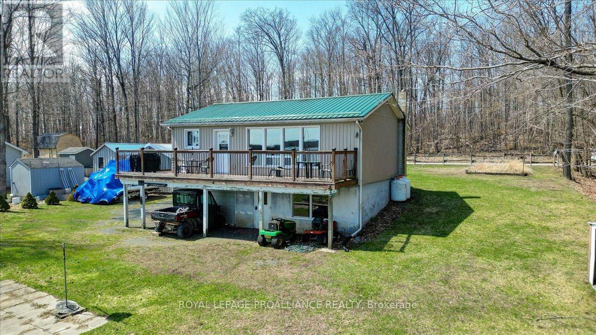 Property Photo: 1081 Cook Road ON K0K 2M0