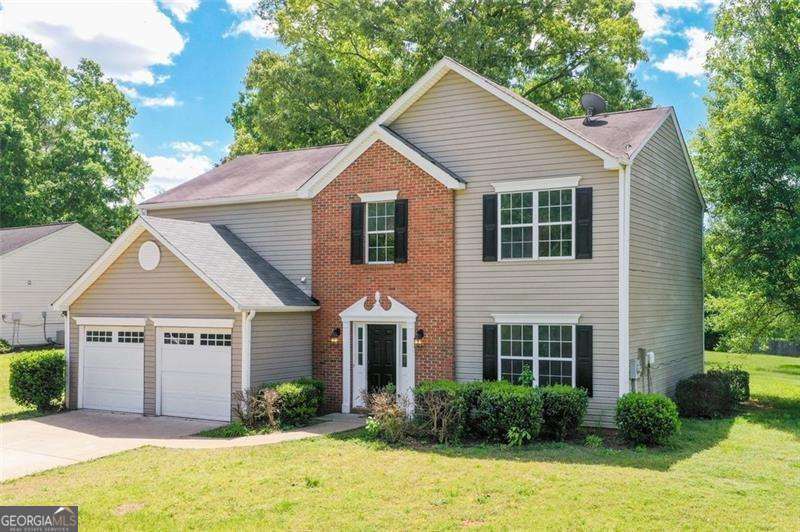 Property Photo: 4110 Ridgebrook Bend GA 30028