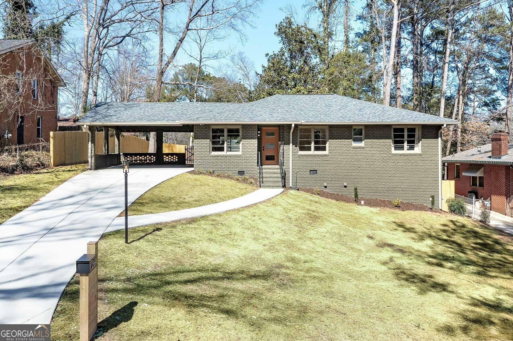 2569 Woodhill Lane  Atlanta GA 30344 photo