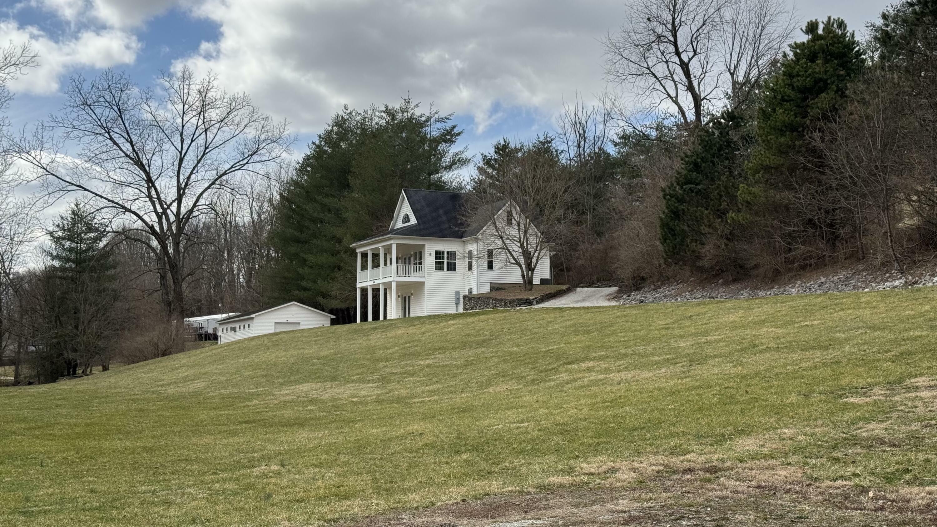 4124 Simpson Lane  Richmond KY 40475 photo