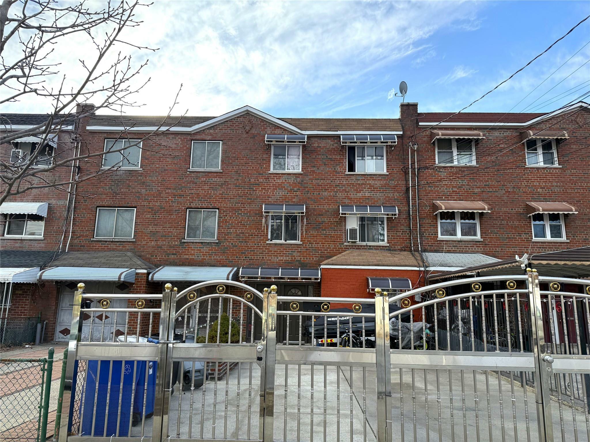 437 Torry Avenue  Bronx NY 10473 photo