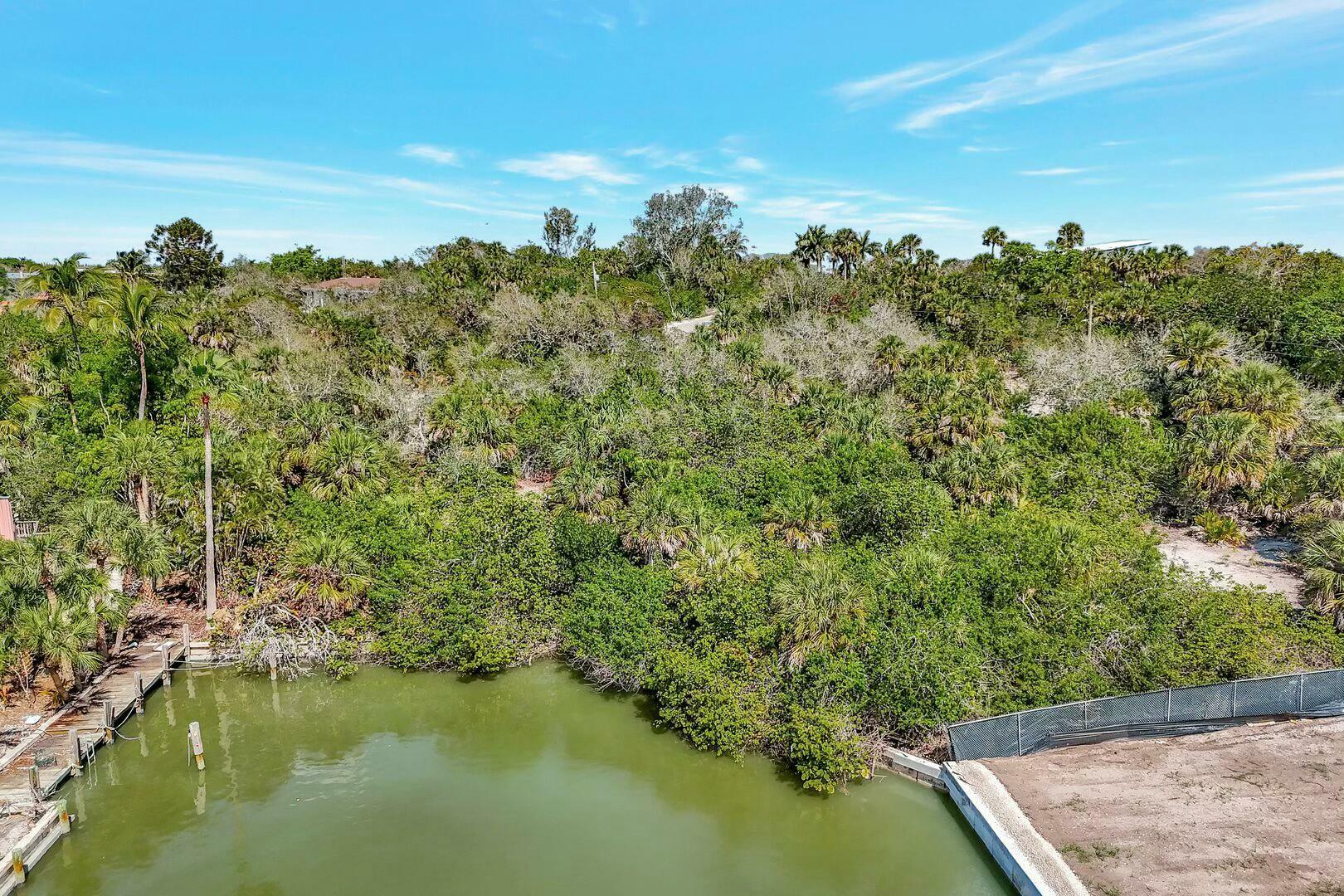 Property Photo: 1929 Indian Hill Street FL 34145